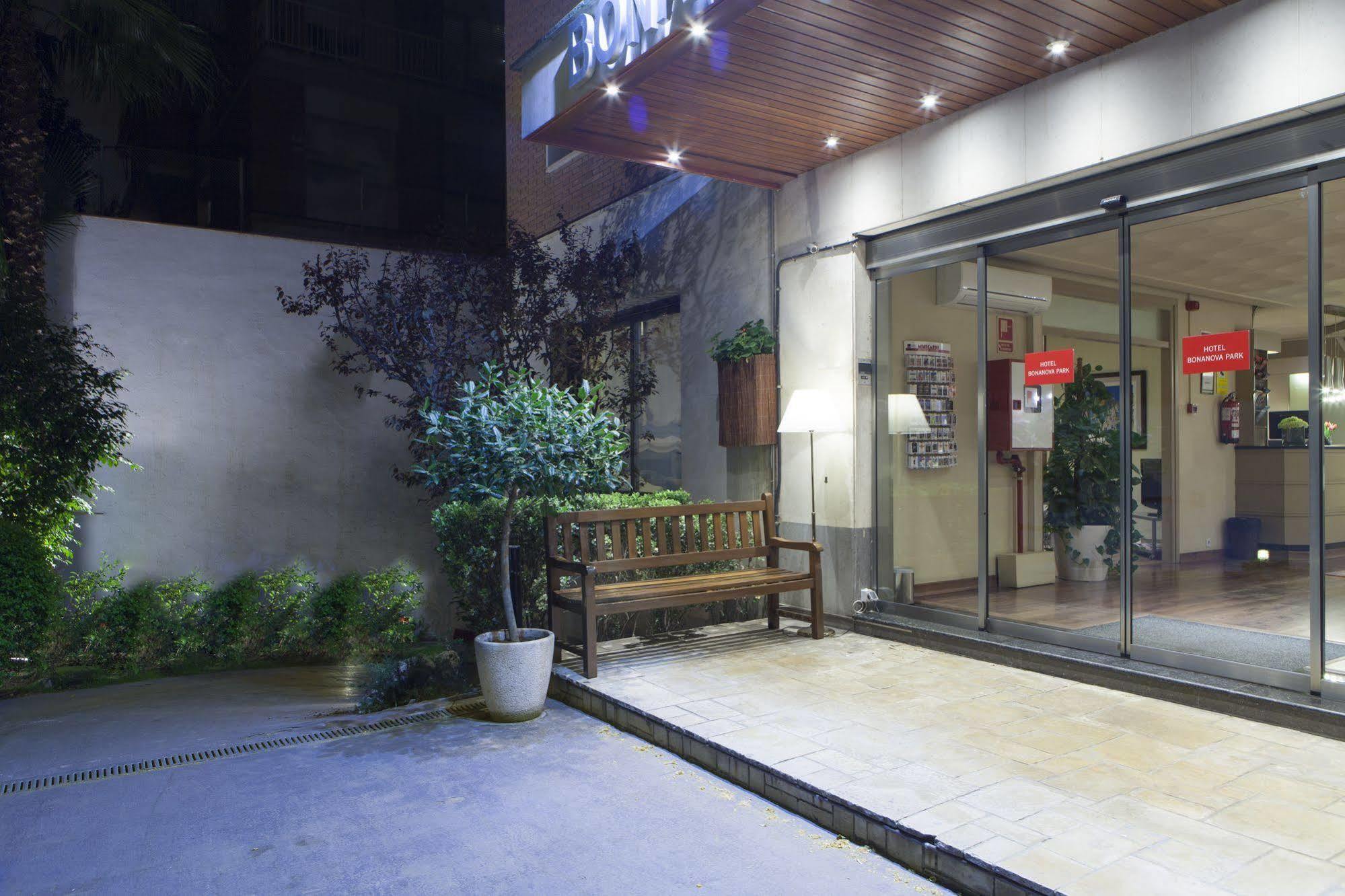 博纳诺瓦公园酒店 巴塞罗那 外观 照片